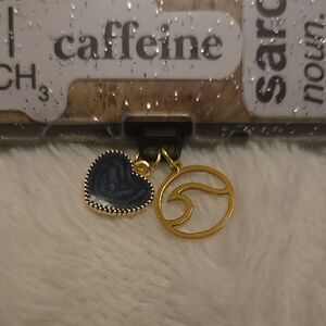 Deep End Charm Dust Plug USB-C